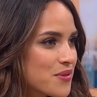 Adria Arjona Nahé