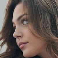 alexalana Nahé