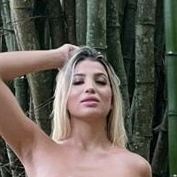 AlinaVolkov Nahé