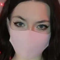 Ally Hardesty Nahé