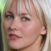 Amy Hathaway Nahé
