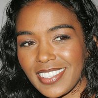 Ananda Lewis Nahé