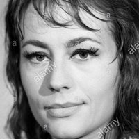 Annie Girardot Nahé