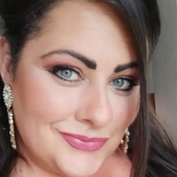 Annie Nahé