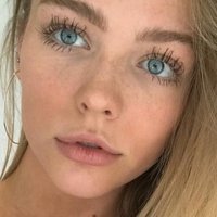 Annika Boron Nahé