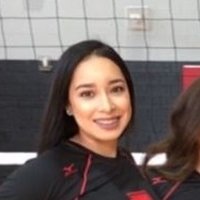 April Hinojosa Nahé