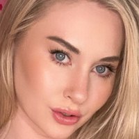 April Mae Xox Nahé