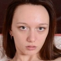 Avery Stone Nahé