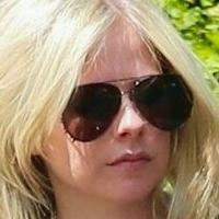 Avril Levigne Nahé