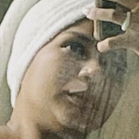 Badgirl Eve Nahé