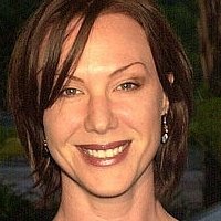 Belinda McClory Nahé