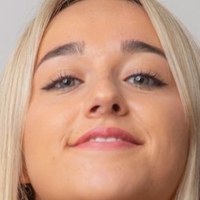 Bella Cooper Nahé