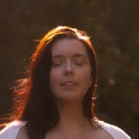 Bella Mona Nahé