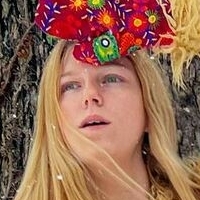 Bigblockblondie Nahé