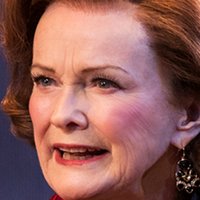 Blair Brown Nahé