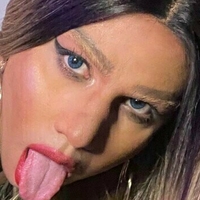 blond_neighbor Nahé