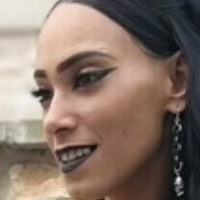 Bri-Lady_b Nahé