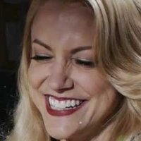 Brittney Powell Nahé