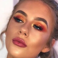 Caitlin Dixon Nahé