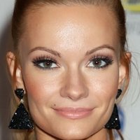 Caitlin O'Connor Nahé