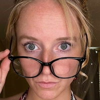 CallieJames Nahé