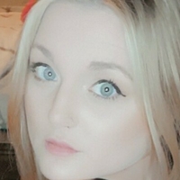 carliiie Nahé