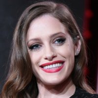 Carly Chaikin Nahé