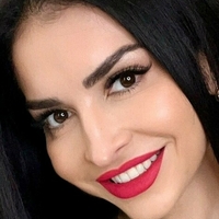 carolinedeam Nahé