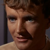 Charlie Evans Nahé
