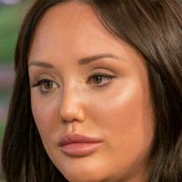 Charlotte Crosby Nahé