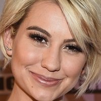 Chelsea Kane Nahé