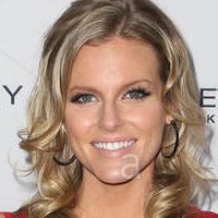Chelsey Crisp Nahé