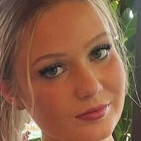chloesingletaryy Nahé