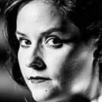 Christa Rose Nahé