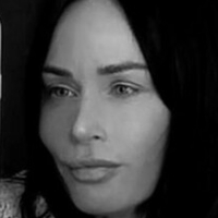Clare Richards Nahé