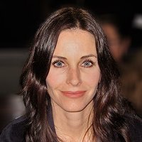 Courtney Cox Nahé