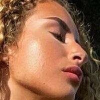 curlyfriesjazzz Nahé