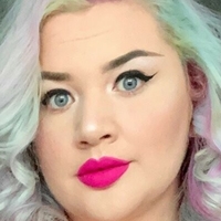 Curvysjay Nahé