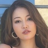 Cyberjapan Dancers Nahé