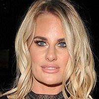 Danielle Armstrong Nahé