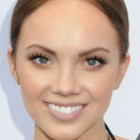 Danielle Bradbery Nahé