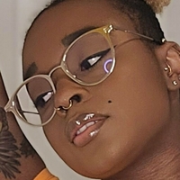 deedeebee96 Nahé