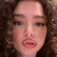 Demitra Kalogeras Nahé