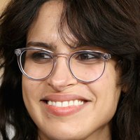 Desiree Akhavan Nahé