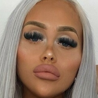 dollybitch Nahé