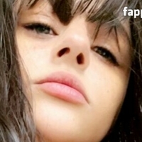 Egyptian Dana Nahé