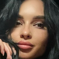 Elaina Judith Nahé