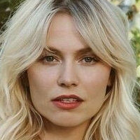 Elena Cher Nahé
