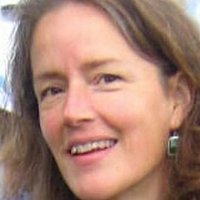 Elizabeth Knowles Nahé