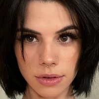 ellathrasher Nahé